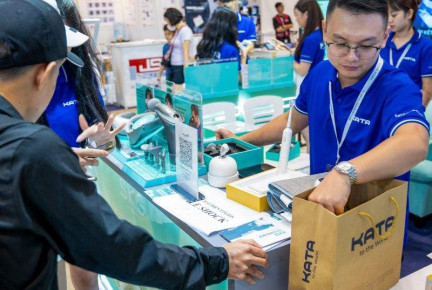 Hướng dẫn chọn cửa hàng bán máy massage cổ vai gáy tại Lâm Đồng 