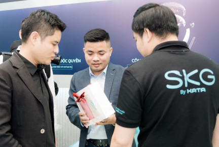 Review các địa chỉ bán máy mát xa cổ tại Sóc Trăng uy tín, giá cả hợp lý 