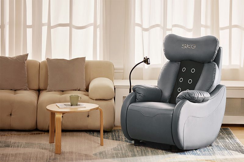 Phương pháp cài đặt/tháo dỡ giá đỡ điện thoại di động trên sofa massage thông minh SKG H3