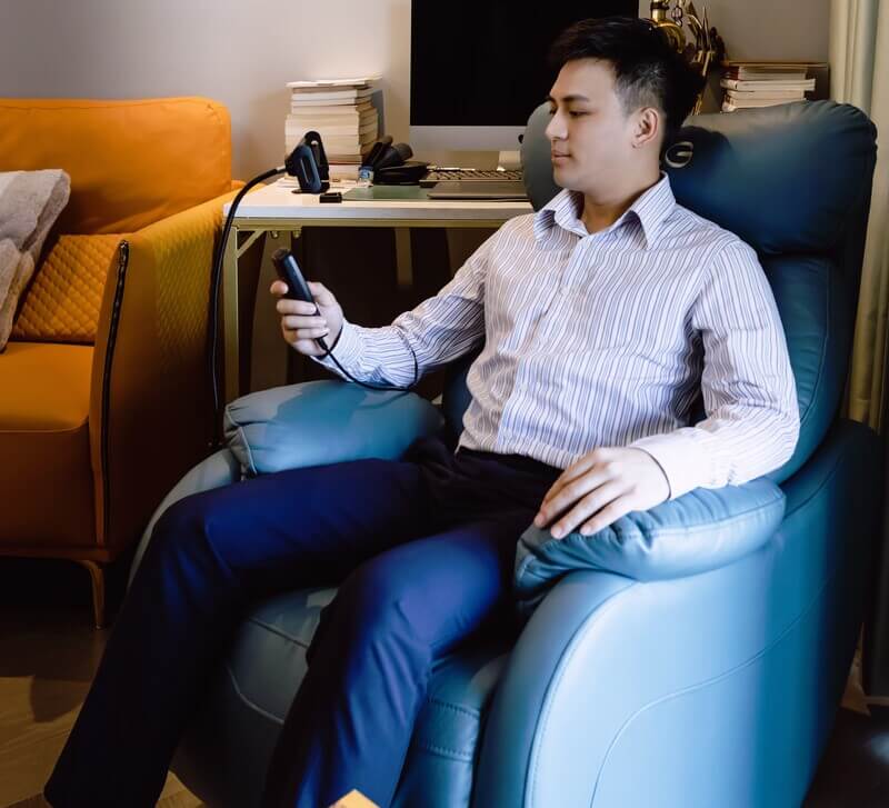 Ghế massage giảm đau mỏi toàn thân