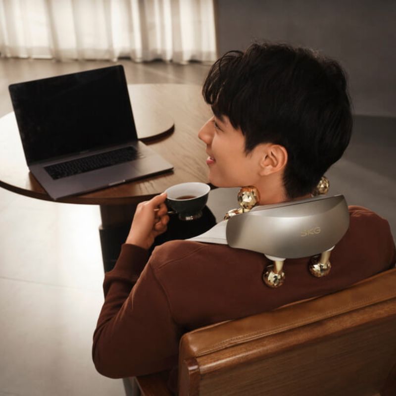 Giảm đau mỏi cơ hiệu quả máy massage cổ vai gáy cá nhân