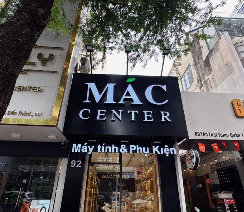 MAC CENTER