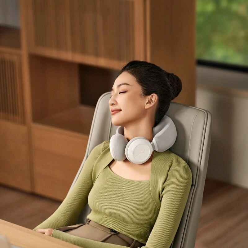 Máy massage cổ vai gáy SKG N3