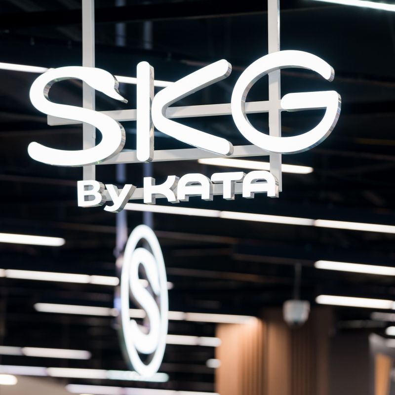 Thương hiệu máy massage SKG