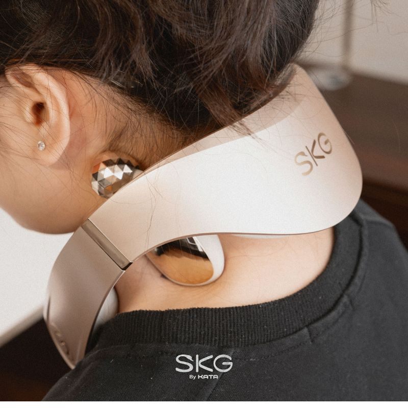 Máy Massage Cổ SKG P7-2