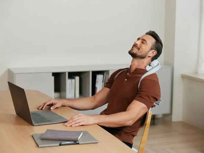 Mua máy massage cổ vai gáy SKG H7 max giá ưu đãi tại SKG Việt Nam