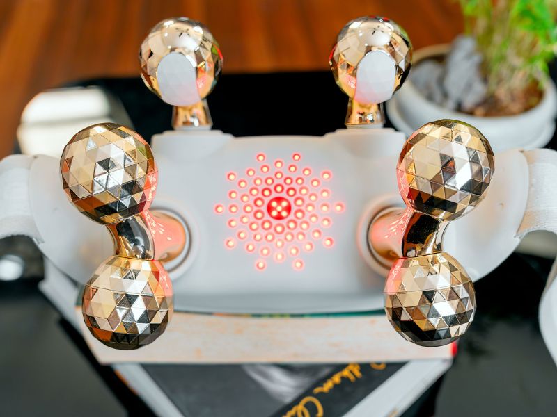 6 đầu massage chăm sóc trọn vẹn từng vùng cổ vai gáy