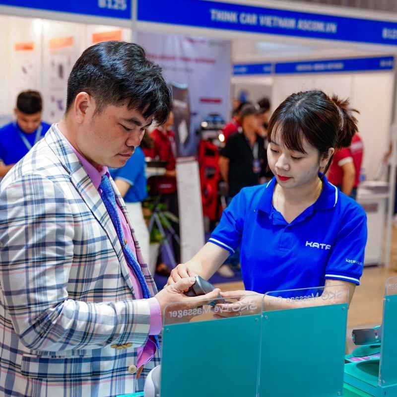 Có dịch vụ chăm sóc khách hàng và hậu mãi