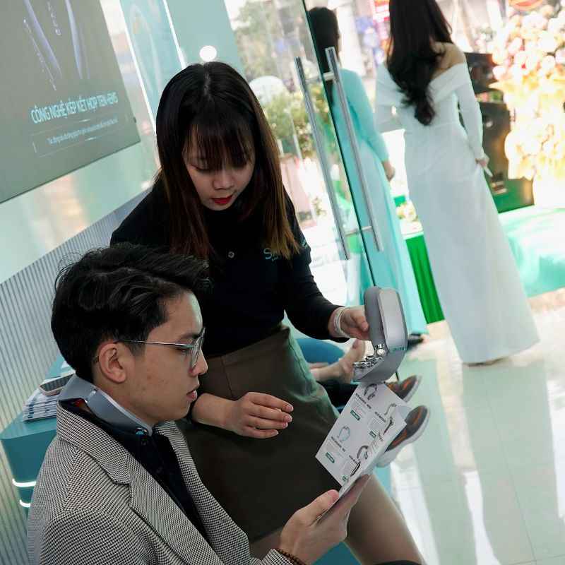 Kinh nghiệm mua máy mát xa cổ vai gáy ở Kon Tum chính hãng