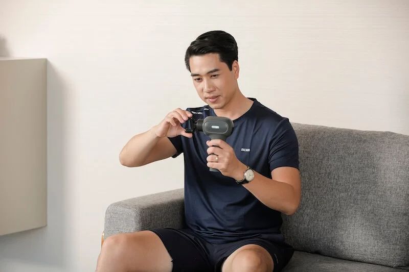 Tay cầm tháo lắp thông minh mang đến trải nghiệm đơn giản và tiện lợi