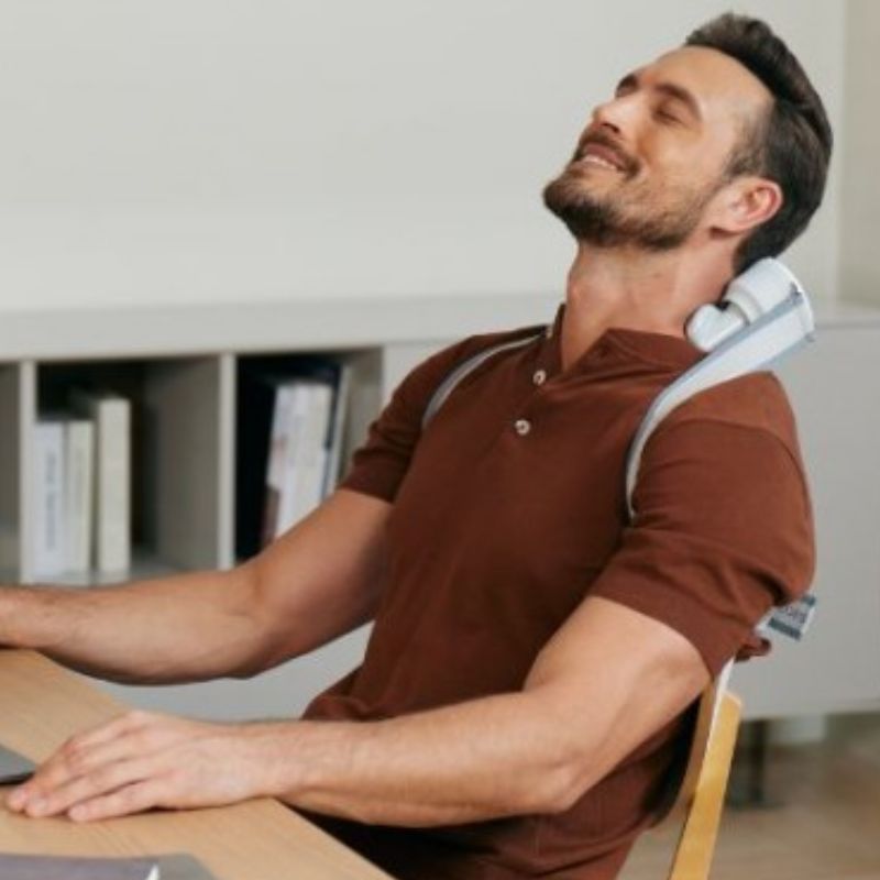 Máy massage cổ vai gáy SKG H7 Max