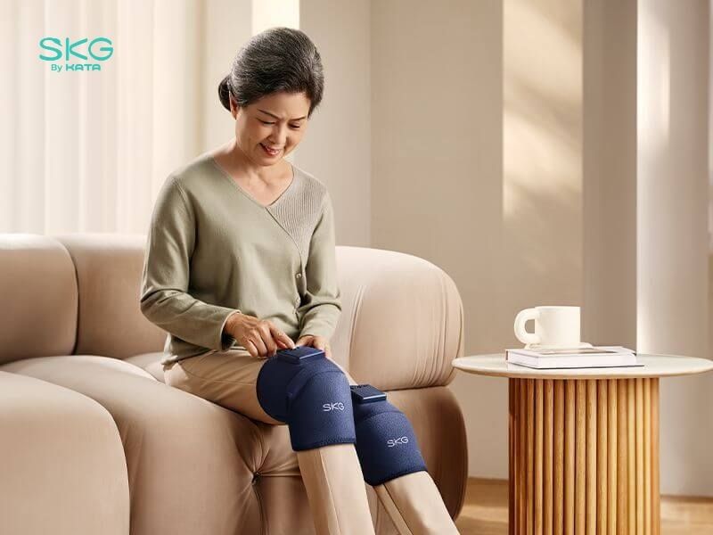 Dây cố định quanh bắp chân, dễ điều chỉnh kích thước